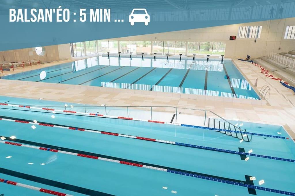 A Hauteur De Toits • Le Spacieux En Coeur De Ville Châteauroux Εξωτερικό φωτογραφία